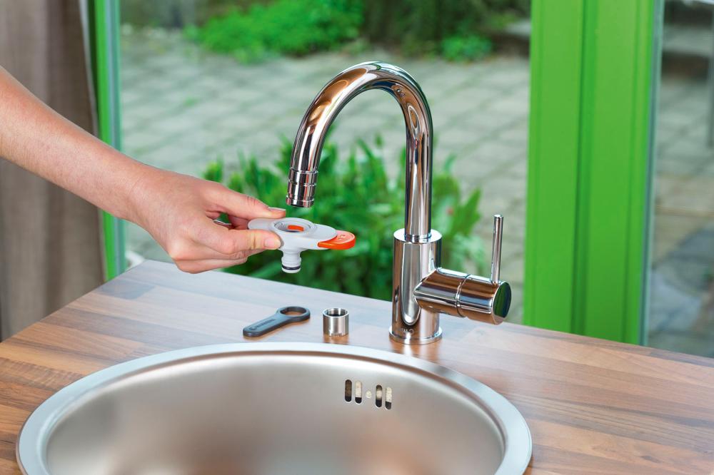 Hahnverbinder f. Indoor-Wasserhähne 18210-20