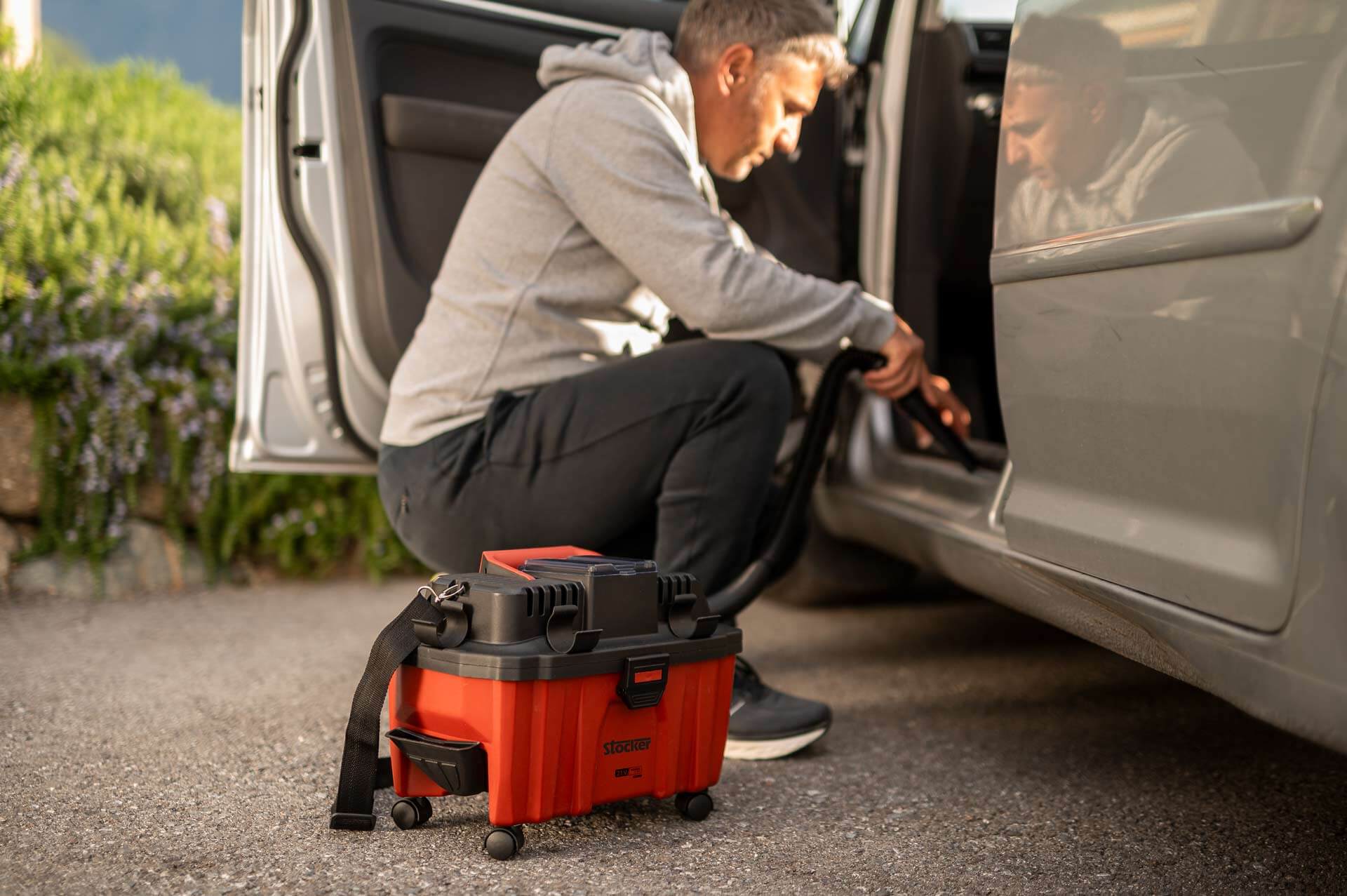Stocker Staubsauger und Gebläse Batteriebetrieben 21 V